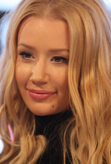 Iggy Azalea Gives Birth to her First Child with Playboi Carti
