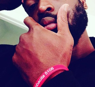 Dwyane Wade Shows Off New Pink Hair in Viral Photo