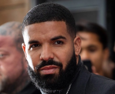 Tracklist For Drake's Secret New Album Dropping Tonight Leaks
