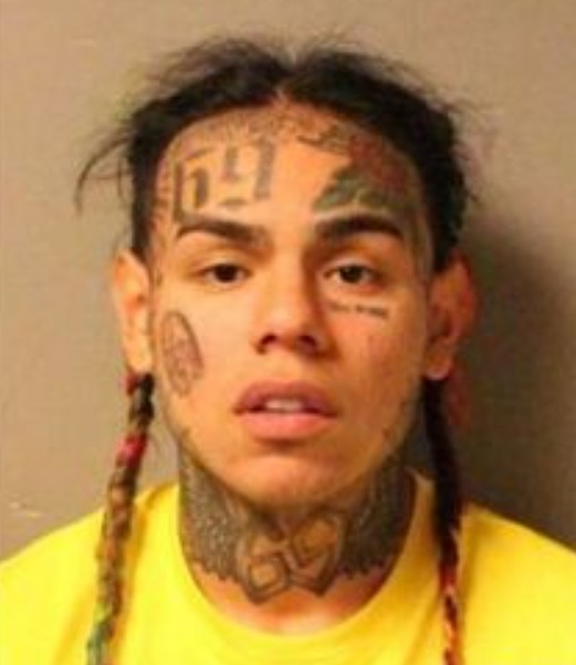 Tekashi 6IX9INE Changes Instagram Bio Message and Photo To Diss and Mock People Calling Him a Snitch