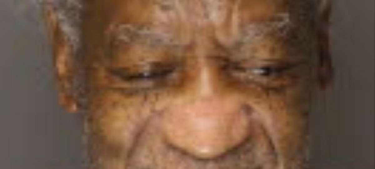 Bill Cosby Smiling Mugshot Hair Goes Viral - Long Hair Bill Cosby Looks like Fred Sanford in New Mugshot