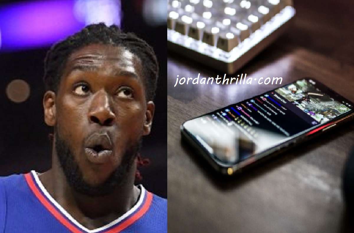Montrezl Harrell Text Messages Leak: Montrezl Harrell Exposed For Dissing Lakers in Rant Cursing Out Lakers Fan