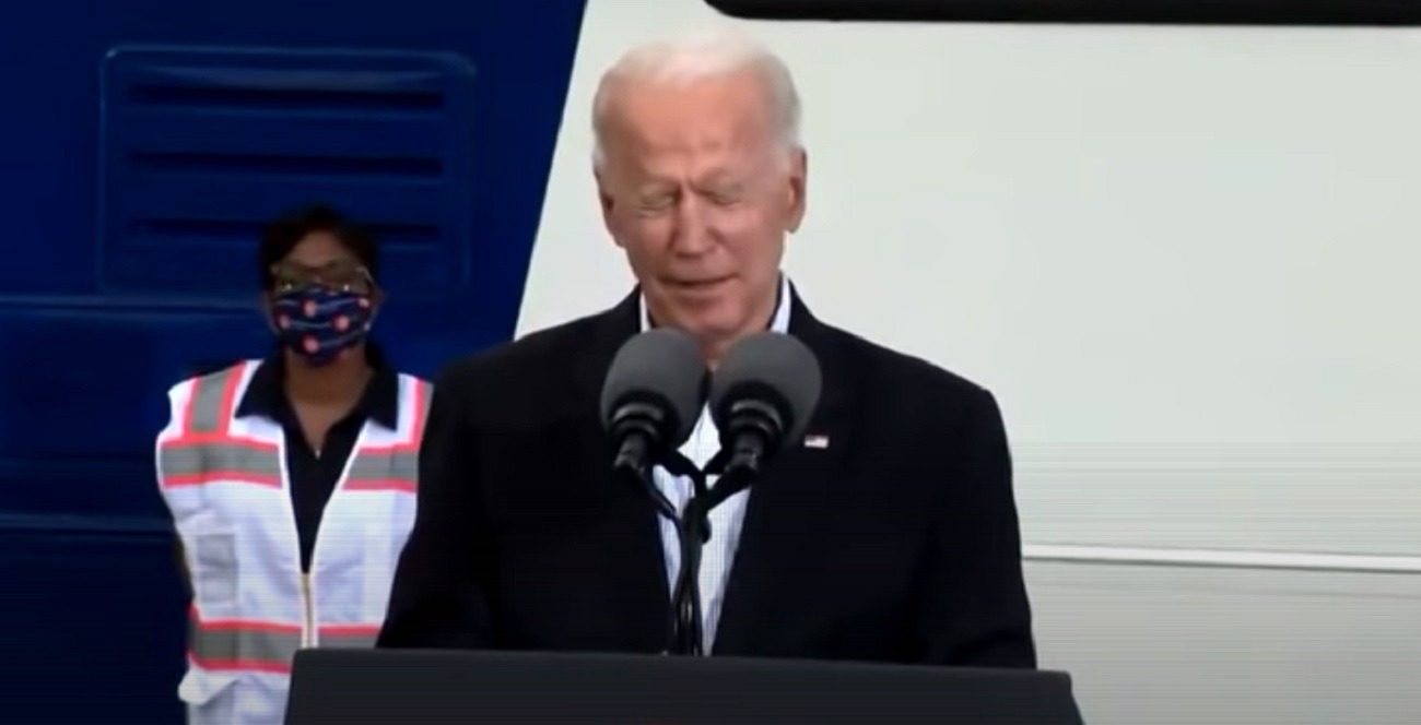 Joe Biden Forgetting Where He Is During Houston Vaccine Site Speech. Joe Biden saying "What Am I Doing Here"
