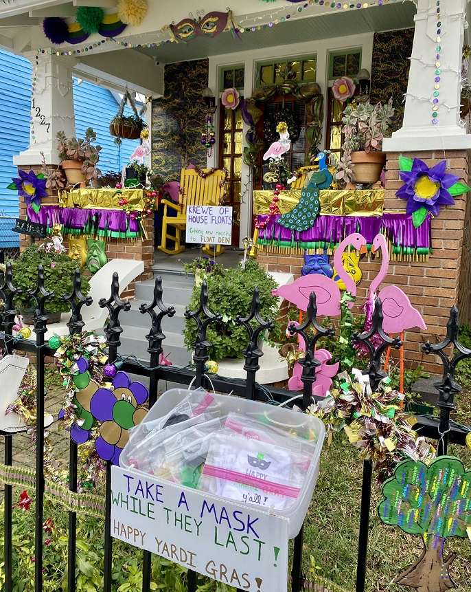 yardi gras decorations on mardi gras