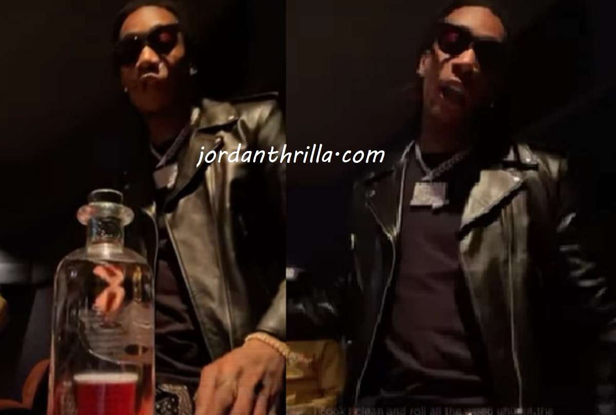 Wiz Khalifa Exposes Kevin Durant as a Snake Who Ditches You a Club Entrances. Wiz Khalifa telling story of Kevin Durant ditching Wiz Khalifa at club door