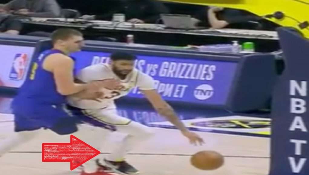 The Moment before Anthony Davis Achilles injury