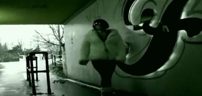 erfegergegergeageag-5 white gal yardie