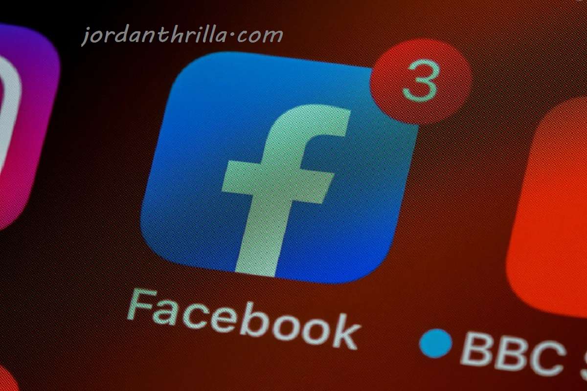 #DeleteFacebook Trends As People React to Facebook Blocking Australians From Viewing Australian News Links