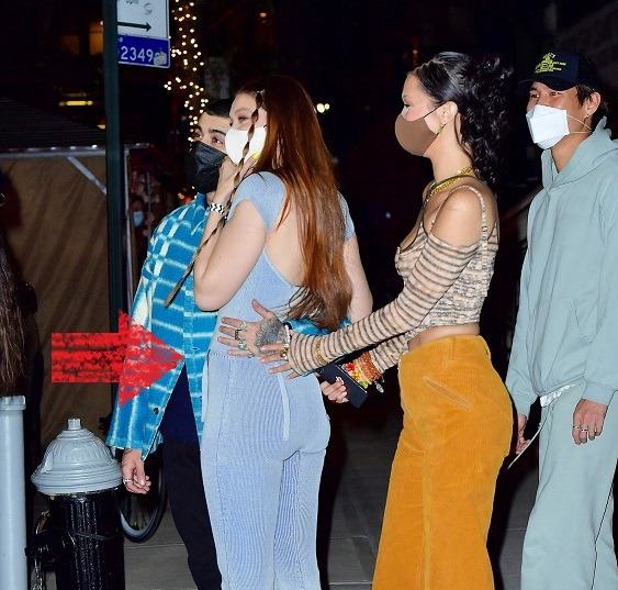 Bella Hadid Catches Zayn Malik Touching Gigi Hadid Butt During Birthday Celebration. The moment Bella Hadid raised Zayn Malik's hand off Gigi Hadid's butt