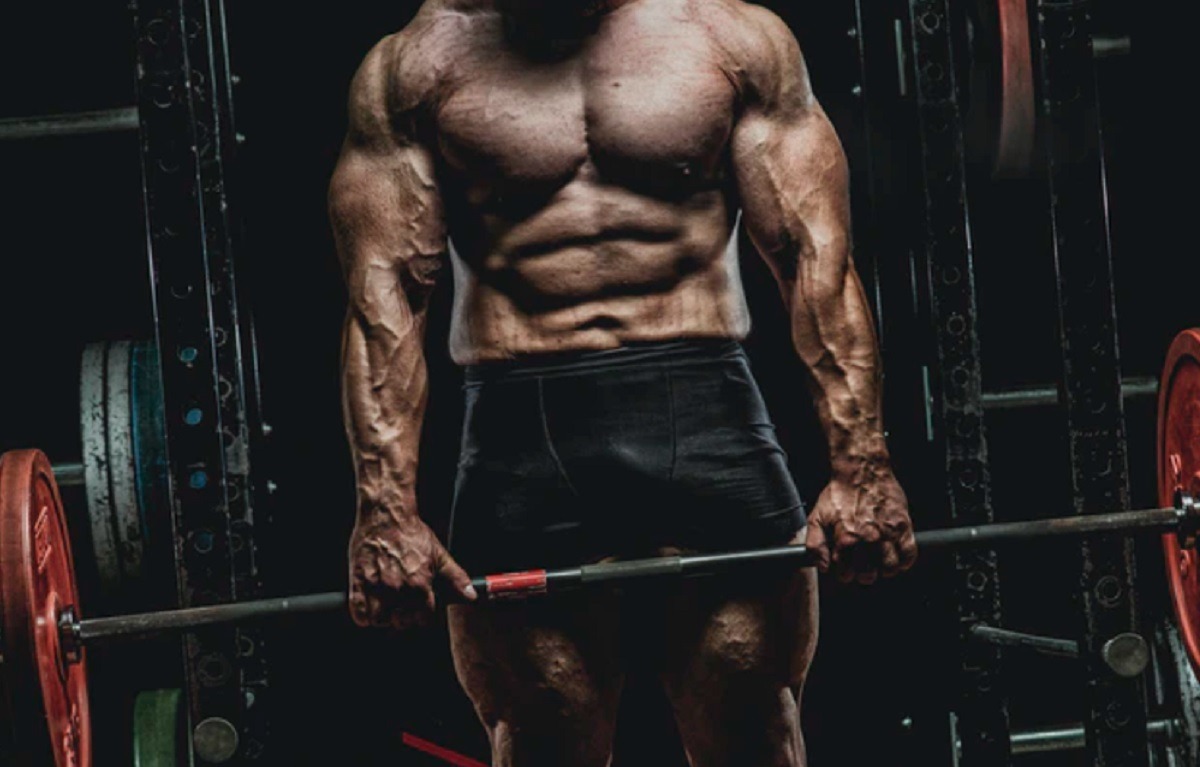 Smitizen Lifelike Muscle Costume That Turns Anyone Into a Bodybuilder Is Going Viral