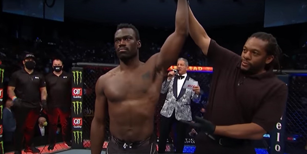 Did Uriah Hall Make History at UFC 261 Because Chris Weidman Broke His Leg?