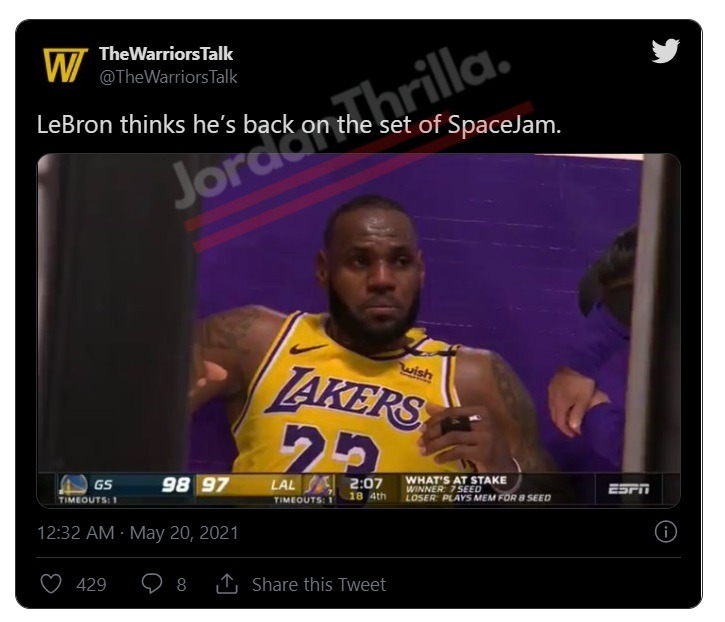 LeBron Meme Goes Viral Draymond Green Almost Blinds Lebron James With Nasty Hit To the Face During Lakers vs Warriors Play-in