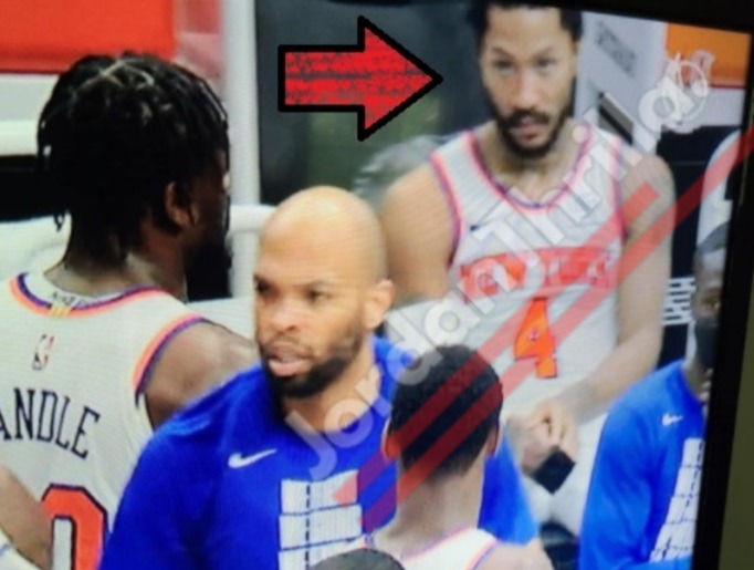 Derrick Rose Death Staring Julius Randle During Game 4 Might Be the Angriest We've Ever Seen Him