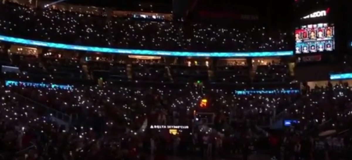Hawks Fans Put Their Lighter Phones Up after Trae Young Shoots Lights Go Out at Arena During Game 6 vs Sixers
