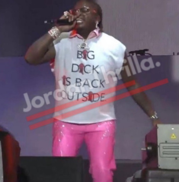 Gunna Gay D**k Shirt During Rolling Loud Performance Has People Thinking He's on Drugs