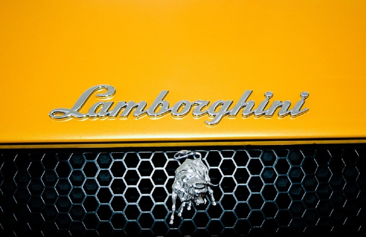 Here Is Why the Dallas Girl Who Won a Lamborghini Aventador From Young Dolph is Selling It