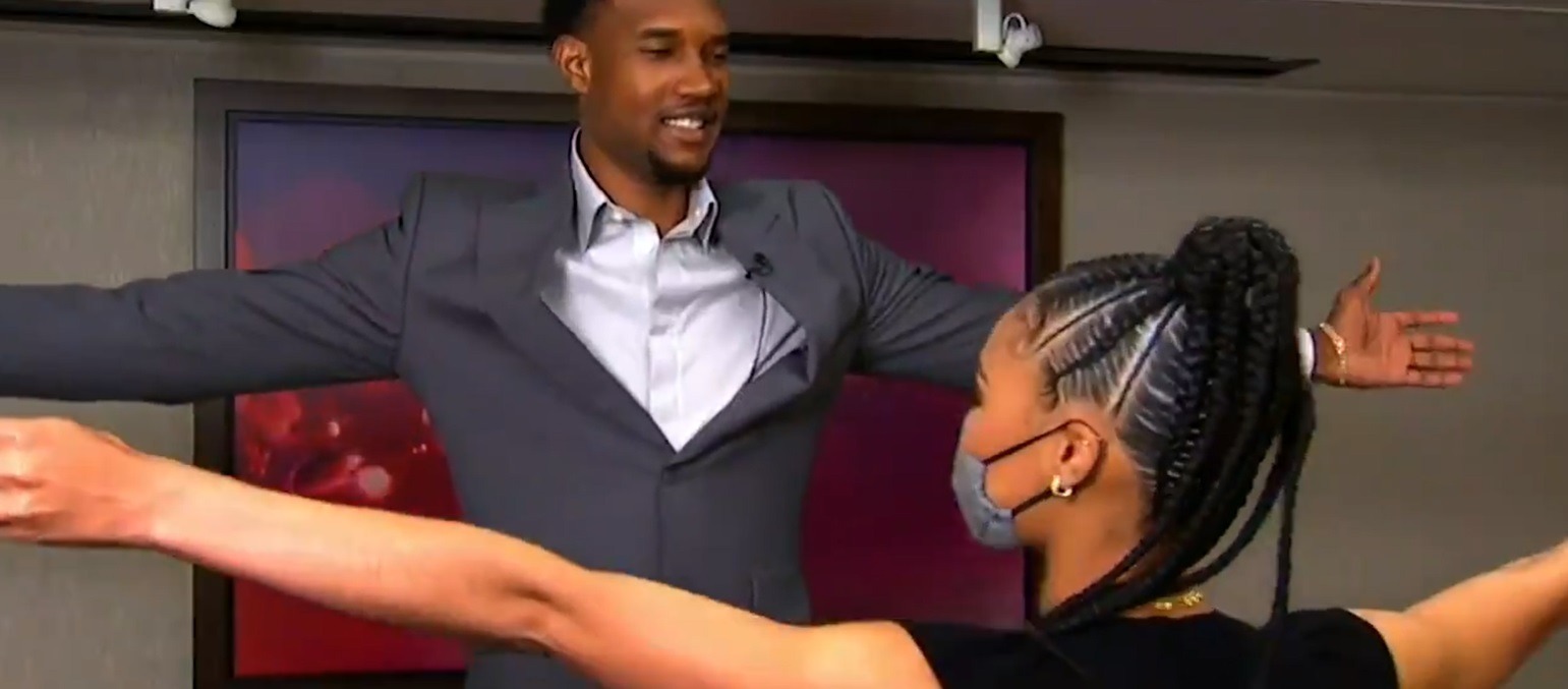 ESPN Reporter Malika Andrews' Braids and Wingspan Go Viral At 2021 NBA Draft Day. Malika Andrews' long arms wingspan.