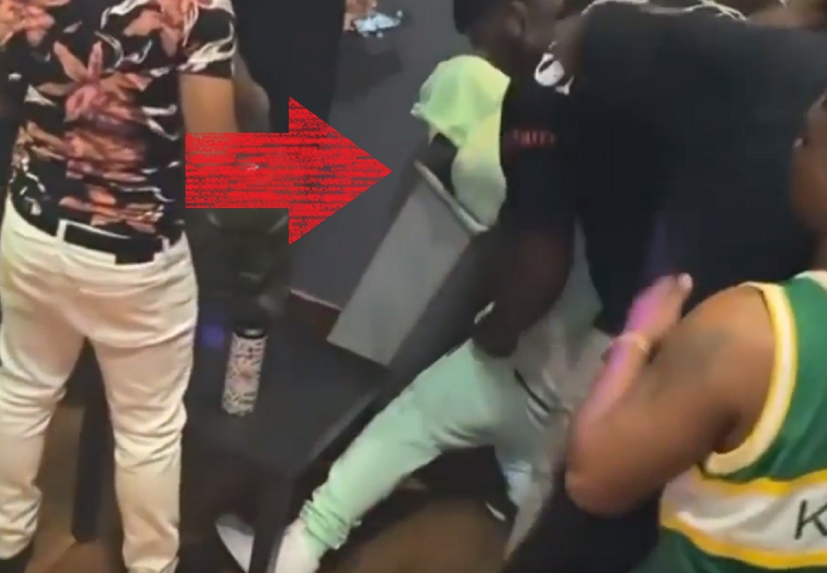 Is Rapper Webbie Dying? Video Shows Webbie Having Seizure, Throwing Up, and Collapsing at Concert. Is Webbie dead?