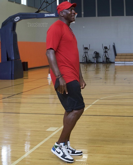Did Michael Jordan Hire a Stylist Michael Jordan Wearing Mids at Terry Rozier Hornets Organized Practice. Did Michael Jordan Hire a Stylist? Michael Jordan Outfit at Terry Rozier Organized Hornets Practice. Michael Jordan wearing Mid Jordan 1's at Organized practice.