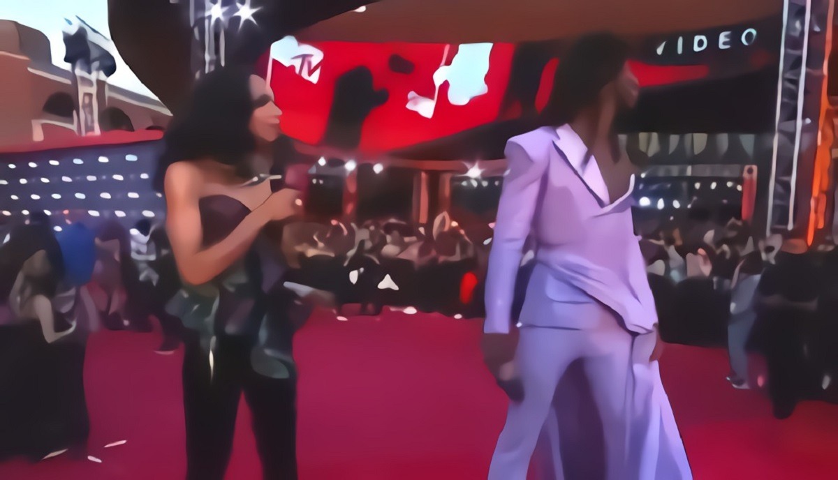 Did VMA Host Jamila Mustafa Diss Lil Nas X Dress Outfit During Red Carpet Interview? VMA Host Jamila Mustafa reaction to Lil Nas X VMA outfit. Jamila Mustafa homophobic comments about Lil Nas X VMA outfit