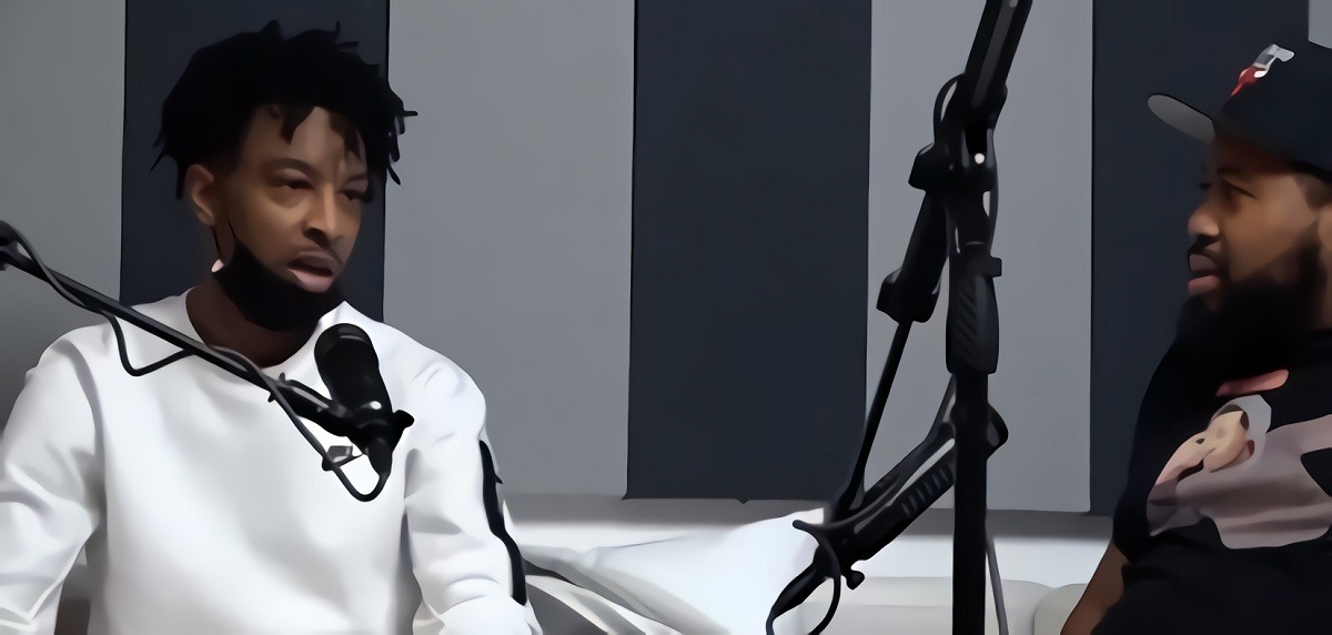 21 Savage says black people don't listen to Drake. 21 Savage says he wouldn't listen to Drake if he wasn't a rapper. Did 21 Savage Expose the Truth About Drake's Fanbase or Streaming Farms? 21 Savage Drake streaming farms details