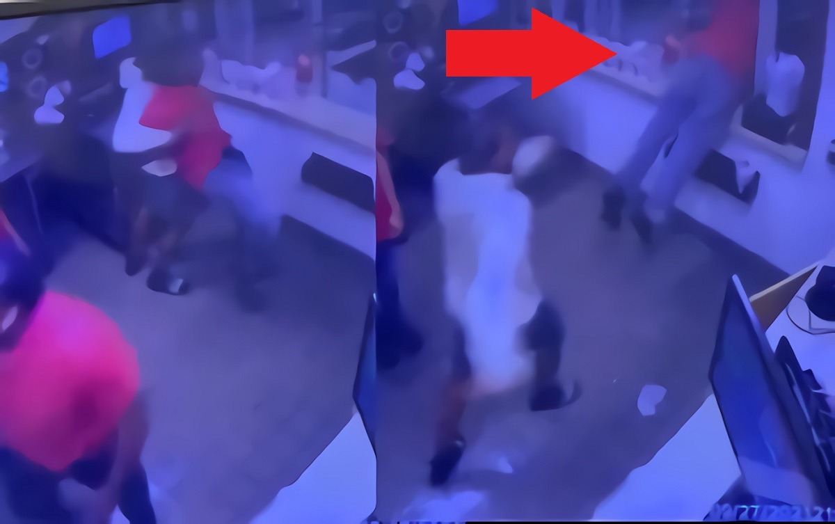 Video Shows Zaxby's Worker Man Jump Through Drive-Thru Window To Touch Woman's Butt after She Starts Throwing It