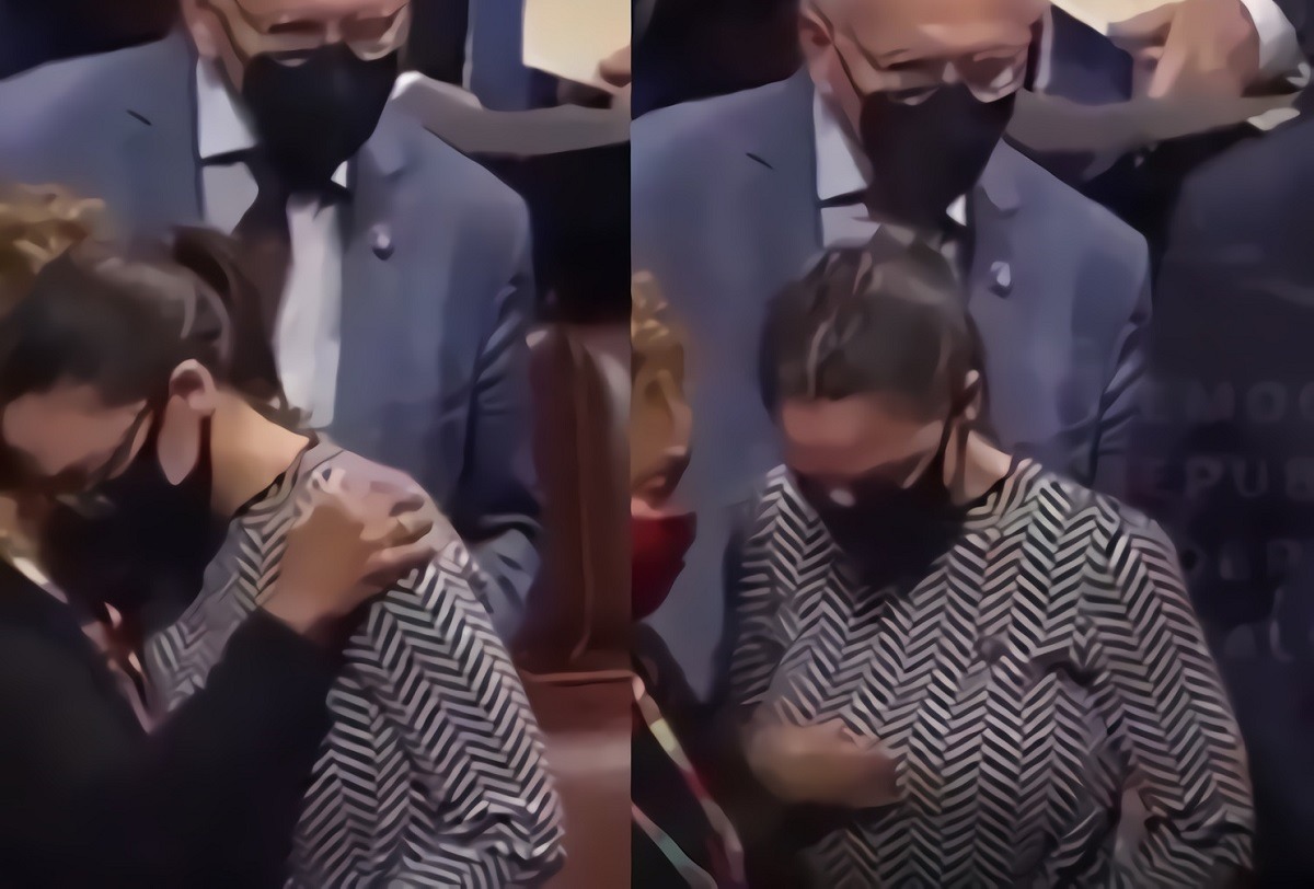Video Shows AOC Alexandria Ocasio-Cortez Crying on House Floor after US House Passes H.R. 5323 Bill to Spend $1 Billion on Israel's Iron Dome air defense system. People react to US House passing H.R. 5323 Bill for Israel's Iron dome missile defense system.