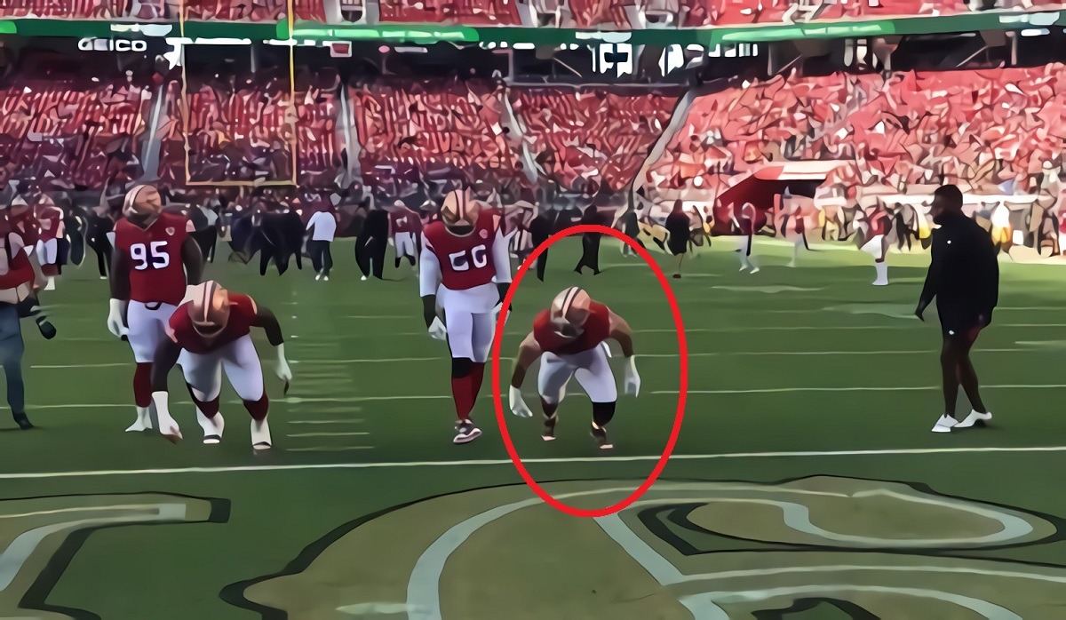 Nick Bosa's One Arm Stance at Line of Scrimmage During 49ers vs Packers Goes Viral
