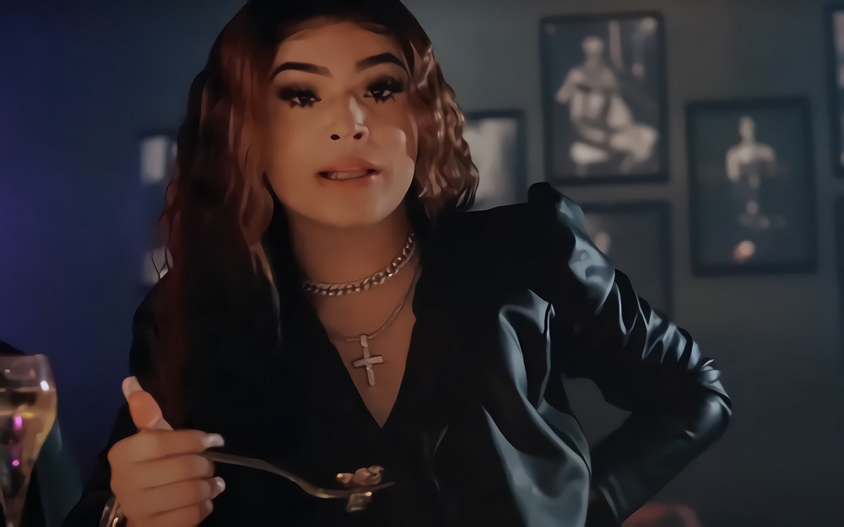 Transgender Female Rapper Using Jay Z Sample of 'Bring Em Out' Lyrics Goes Viral Transgender rapper AVA rapping Jay Z 'bring em out' lyrics over sample. Transgender female rapper Jay Z sample 'bring them out'.