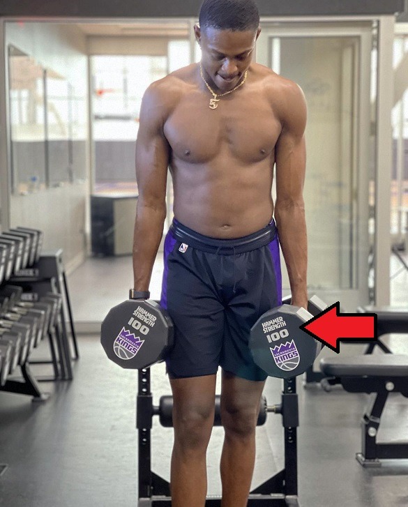 De’Aaron Fox Leaks Text Message Showing He Got Drug Tested After Posting Workout Photo Using 100 Pound Dumbbells with New Muscular Physique