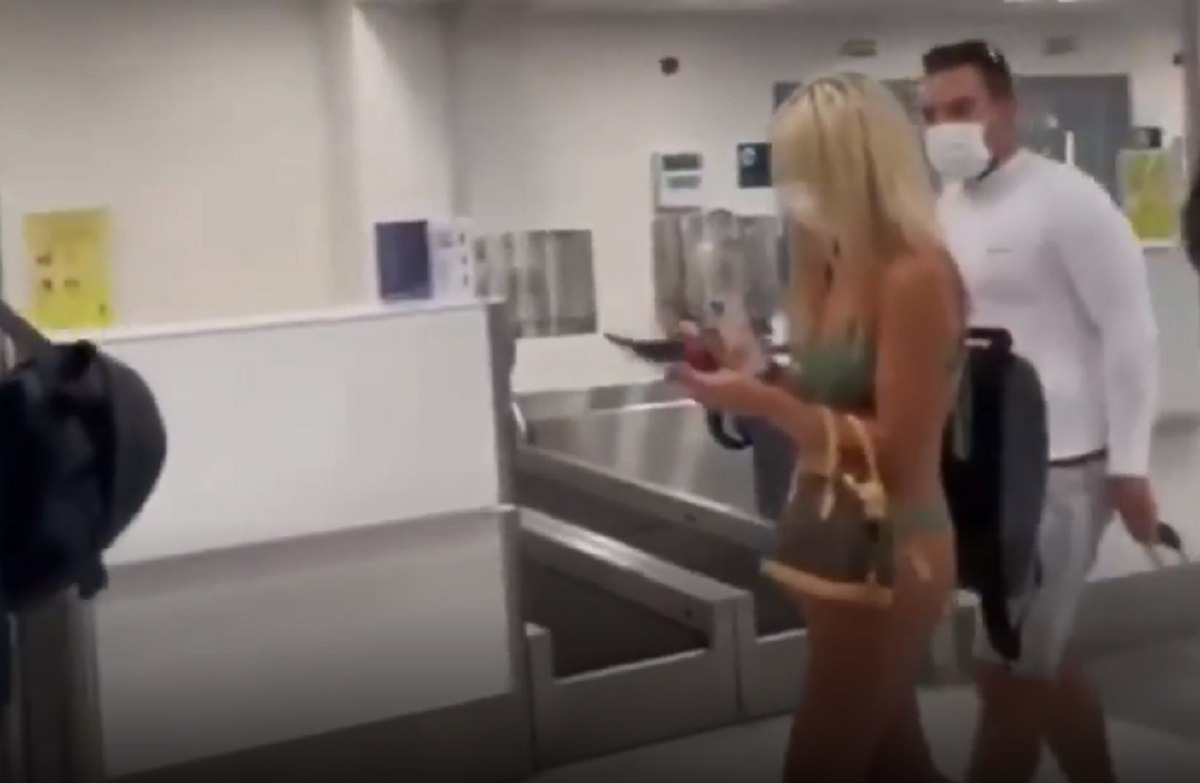 Video of Woman in Bikini at Airport For Spirit Airlines Flight Goes Viral
