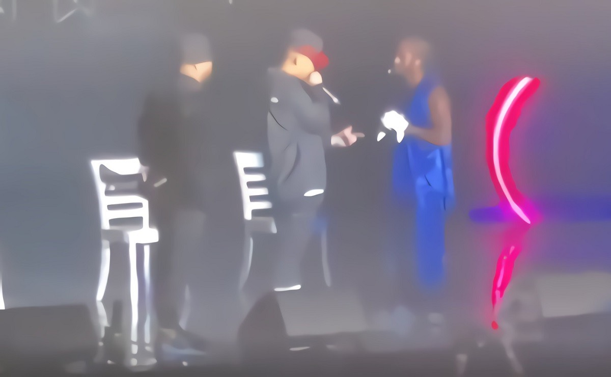 Was Lil Fizz's Apology to Omarion for Smashing his Baby Mama Apryl Jones On Stage During Millennium Tour Genuine? Details behind Lil Fizz apologizes to Omarion for dating the mother of his kids Apryl Jones. Did Lil Fizz Fake Apologize to Omarion for Smashing his Baby Mama Apryl Jones On Stage During Millennium Tour? Did Lil Fizz Fake Apologize to Omarion For Smashing His Baby Mama Apryl Jones Just To Help His Public Perception?