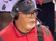 Bruce Arians' Suicide Bomber Outfit on Sideline of Buccaneers vs Eagles Goes Vir...