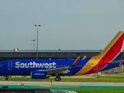 Customers Expose Southwest Airlines Allegedly Lying to Cover Up Pilots on Strike Due to Vaccine Mandate is Causing 800 Flight Cancellations