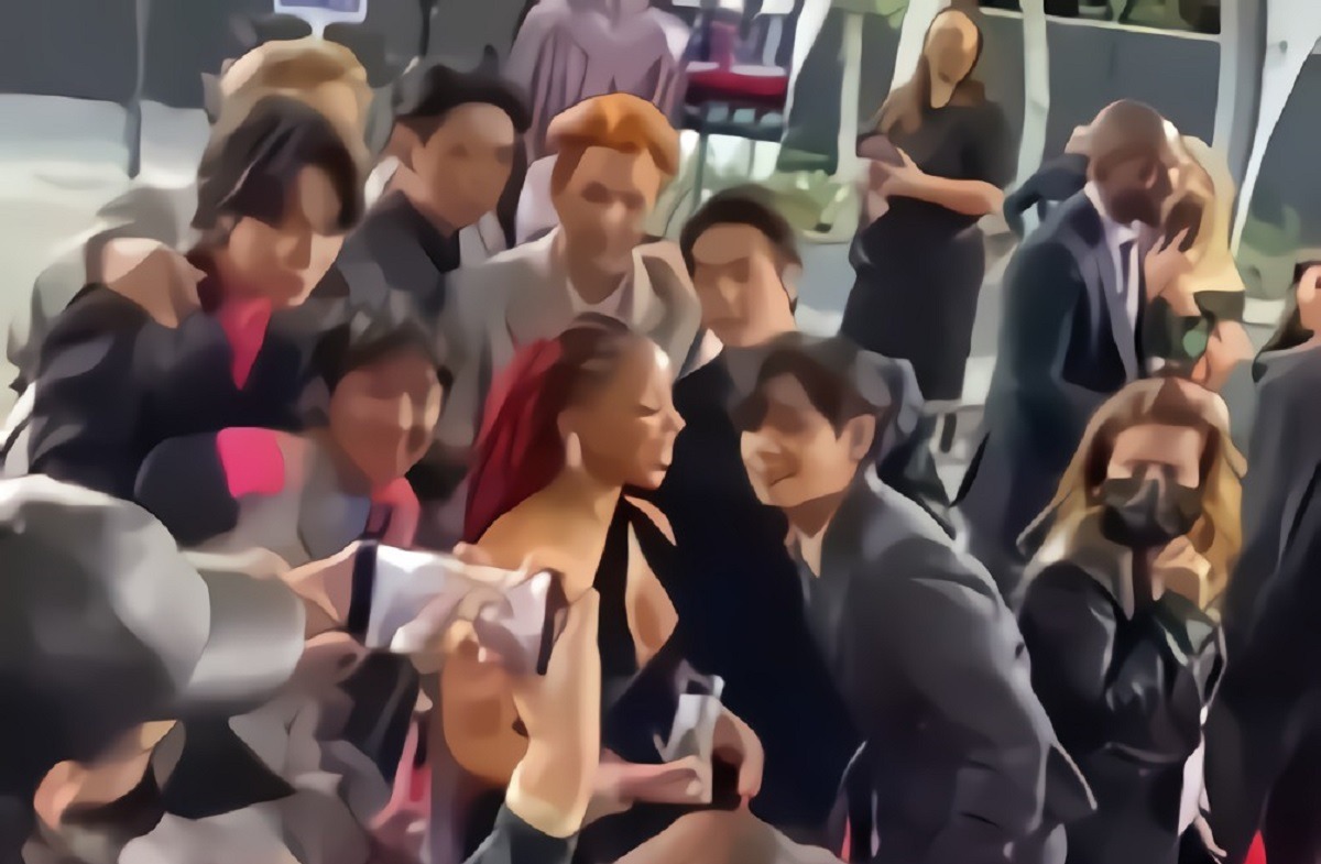 Chloe Bailey Taking Selfies with BTS at AMAs After She Requested to Meet Them Puts Social Media in a Frenzy