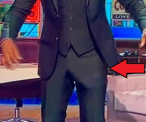 Lesbian Women Reacting to Leaked Nick Cannon $ex Tape Nude Pictures and Massive Groin Print. How Nick Cannon $extape and nude photo leaked details. Nick Cannon endowment size details.