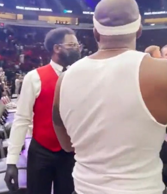 Video Shows Demarcus Cousins Making Rockets Security Guard Usher Break COVID Protocol To Let Him Sign Fan's Jersey