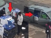 Video of Scalper Men Selling PS5 Consoles on Side of Street Goes Viral as People Worry About Their Safety