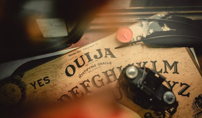 28-girls-faint-ouija-board-at-school-conspiracy