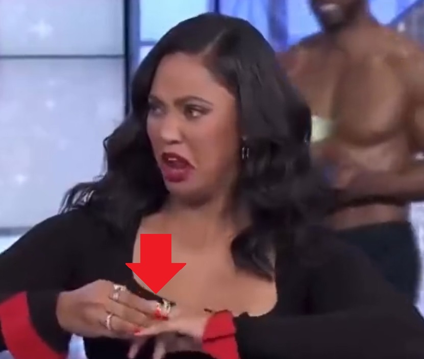 Ayesha Curry Faking Taking Off Her Wedding Ring on Live TV Fuels Stephen Curry Cuckold Conspiracy Theories
