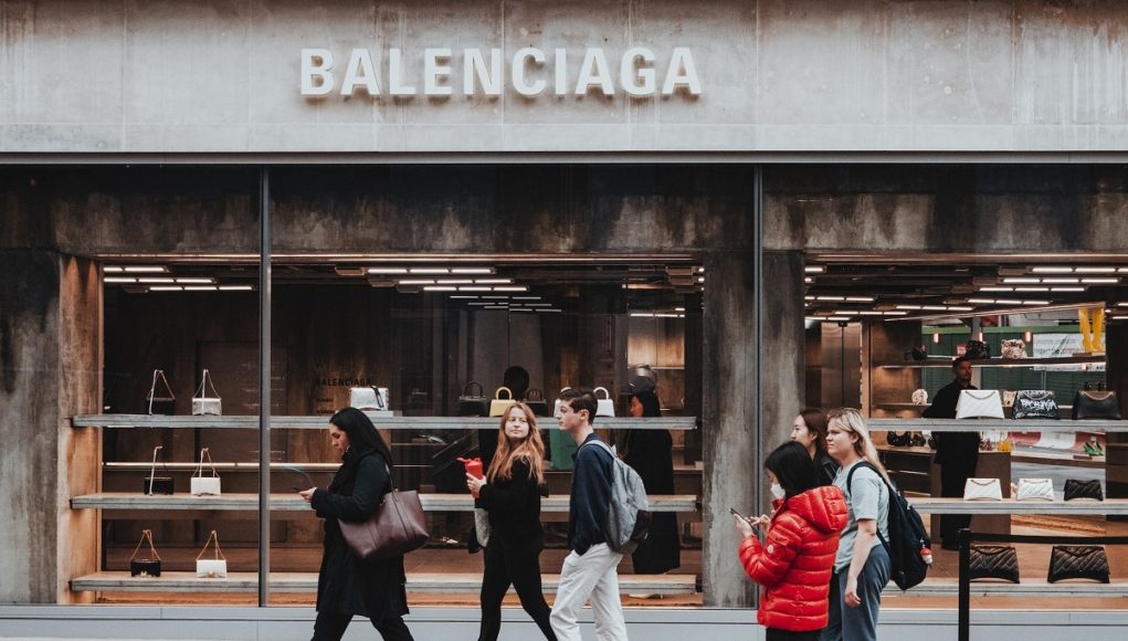 balcenciaga-50-off-sale-1