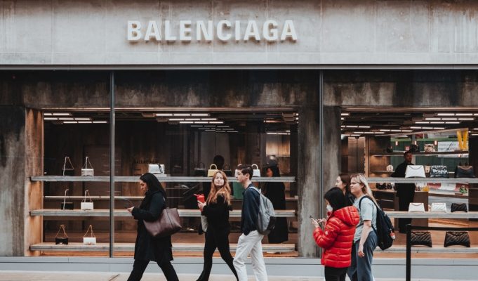 balcenciaga-50-off-sale-1