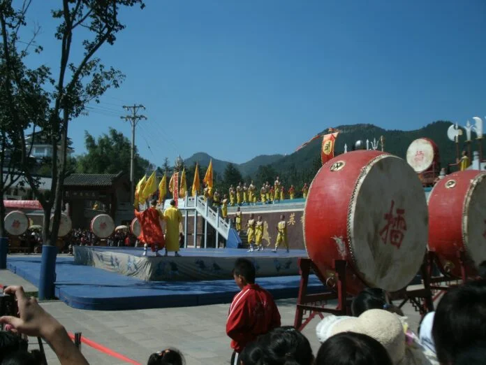 bald victor wembanyama at shaolin temple