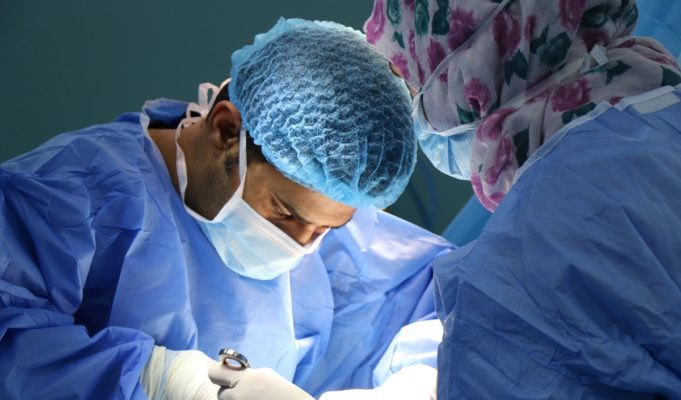 Why are Celebrities Doing Buccal Fat Removal and Is it Safe? Details Inside