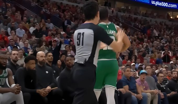 che-flores-transgender-nba-referee