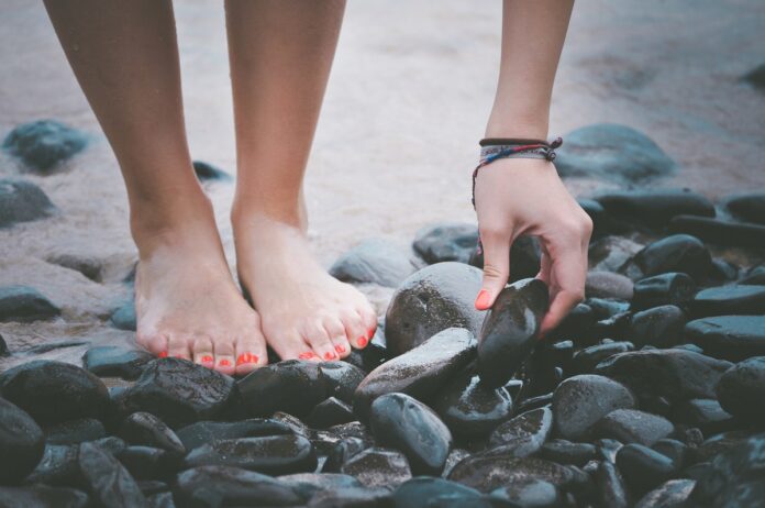 covid-toes