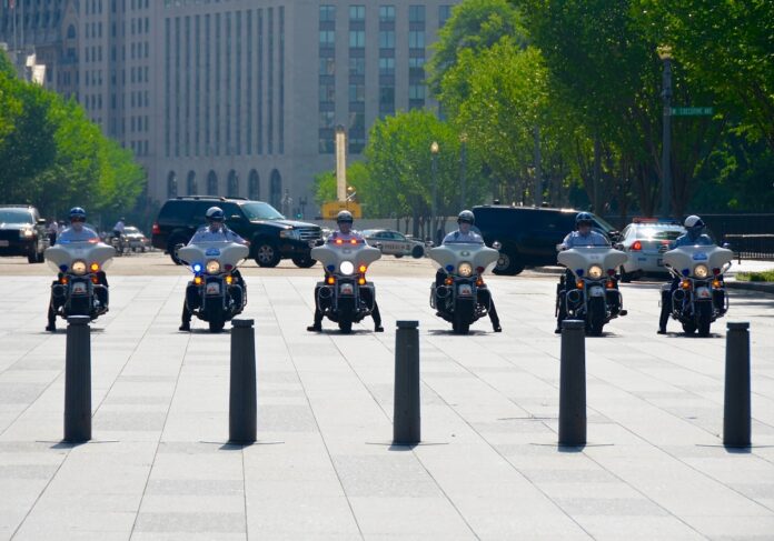crew-sues-secret-service-compromised-conspiracy-theory-2