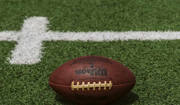 Damar Hamlin GoFundMe Raises Over $200K in 1 Hour After He Collapses on the Field