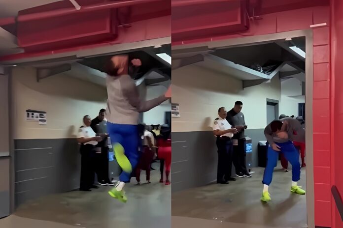 dwight-powell-head-injury