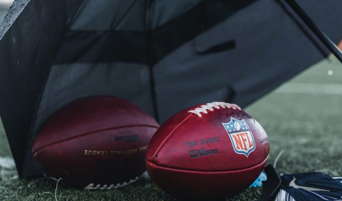 Are NFL Executives Not Hiring Eric Bieniemy as Head Coach Because He's Black? Racism Conspiracy Theory Trends after Colts Hire Shane Steichen